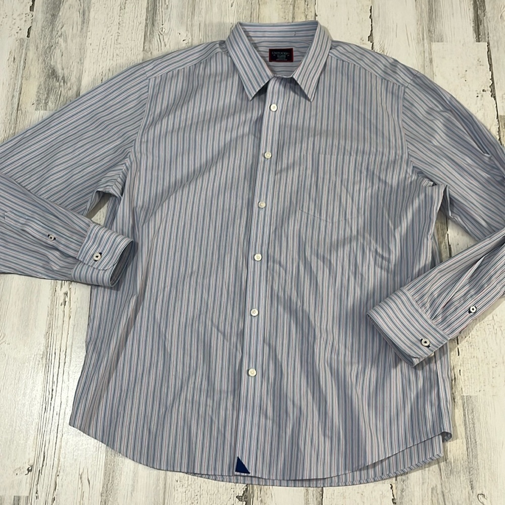 UNTUCKit Button Down Size XL